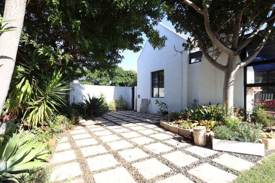 3 Bedroom Property for Sale in Sunningdale Western Cape
